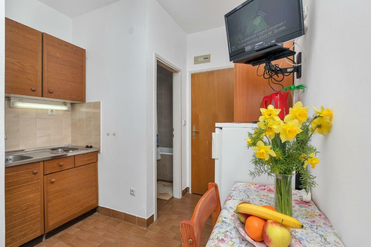 Villa Lemar Baška Voda Екстериор снимка